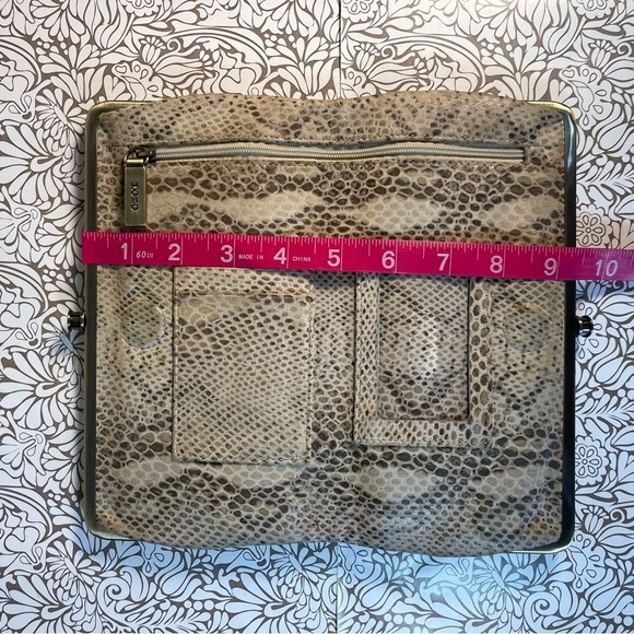 HOBO Lauren Clutch-Wallet Snake print leather - Picture 12 of 13